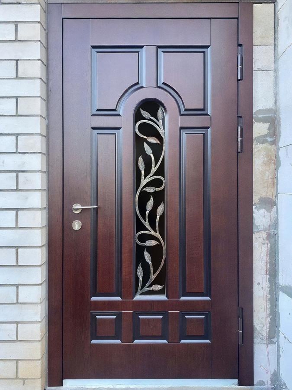 Дверь с художественной ковкой Дверь с художественной ковкой